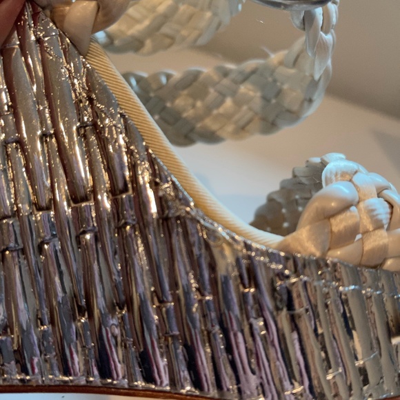 Giuseppe Zanotti Braided Heels Cream with Shiny Silver Heel - Picture 5 of 7